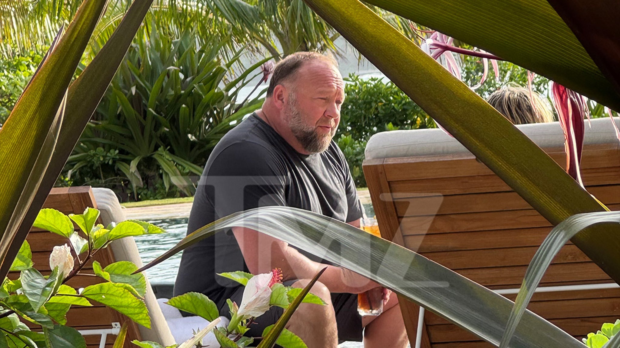 Alex Jones Stress-free in Hawaii, Nonetheless Owes Thousands and thousands to Sandy Hook Households