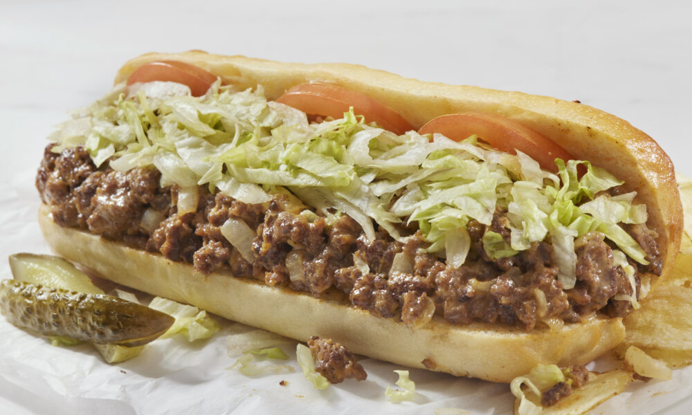 The Solely Sort Of Cheese You Ought to Use On A Chopped Cheese Sandwich