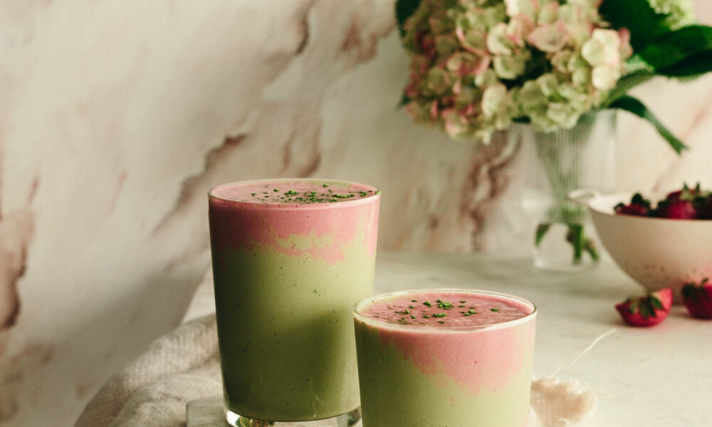 This Strawberry Matcha Smoothie Is the Final Spring Drink