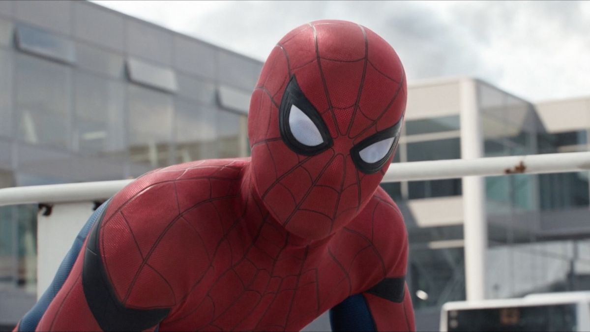 Apparently Tom Holland’s Spider-Man Go well with Has A Helmet And With out It, He Says You Can See ‘How Unusual’ His Head Form Actually Is