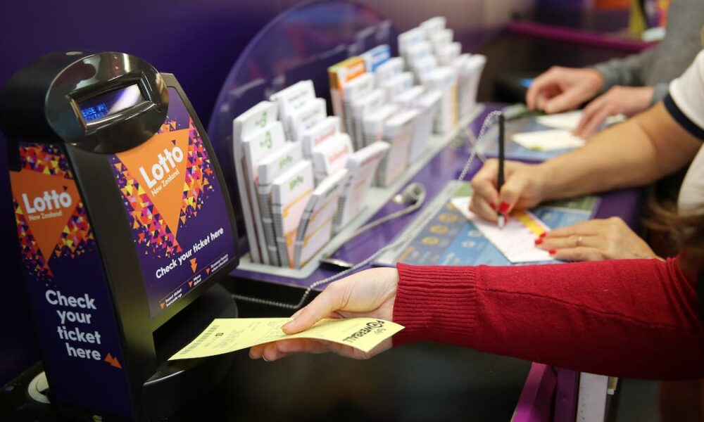 Lotto’s  million jackpot, stay draw tonight, rush to purchase tickets