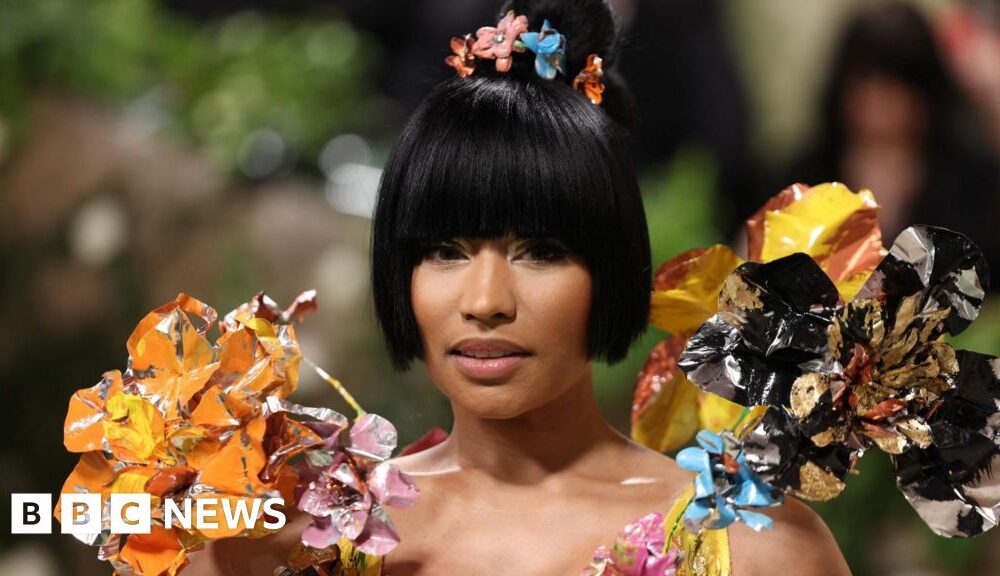Nicki Minaj freed after arrest at Amsterdam airport