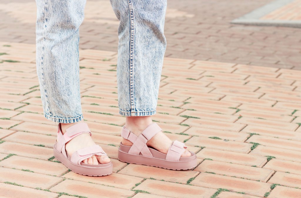 Finest Platform Sandals for Summer time 2024