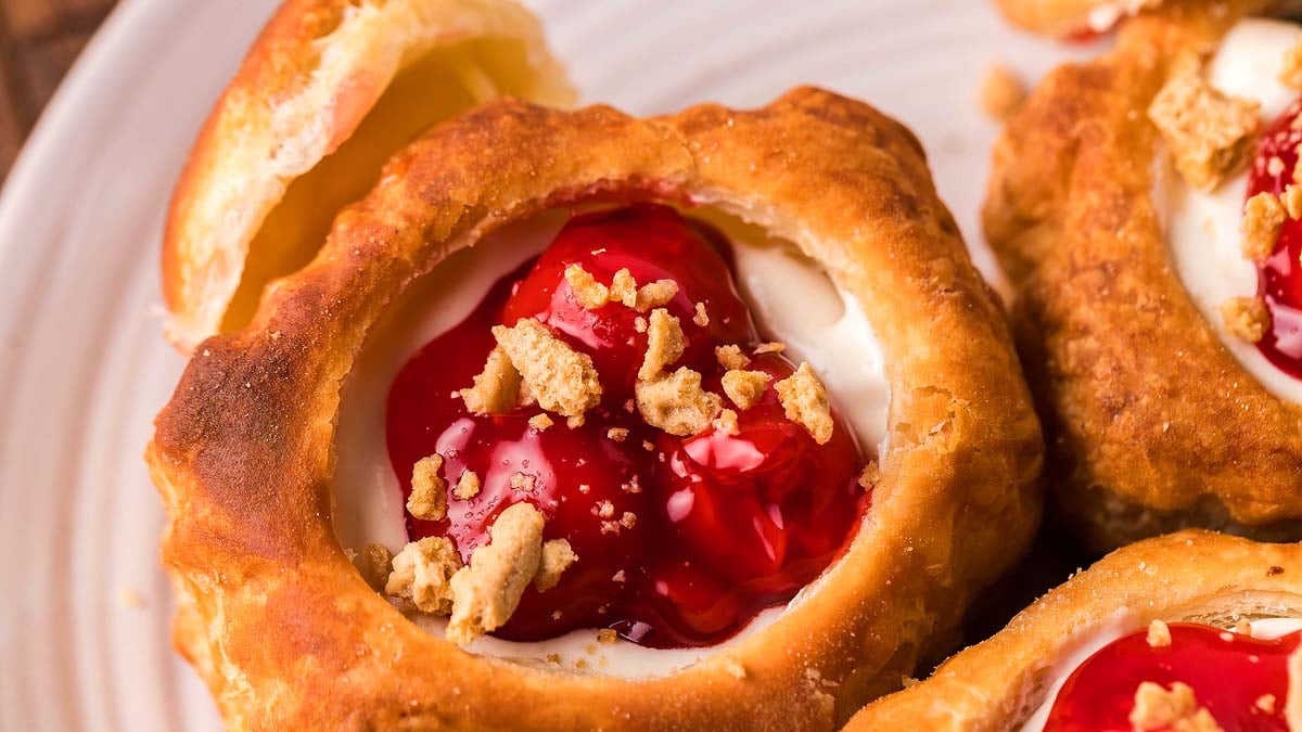 40 Sinfully Candy Church Potluck Desserts That Are Heaven-Despatched