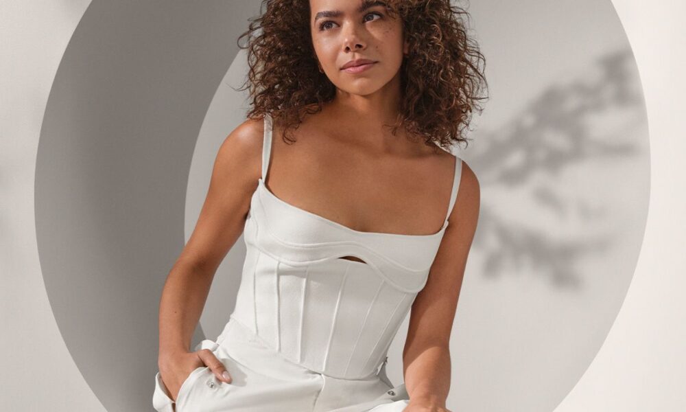 If You Have Curly Hair, Strive Aveda’s Be Curly Superior Assortment