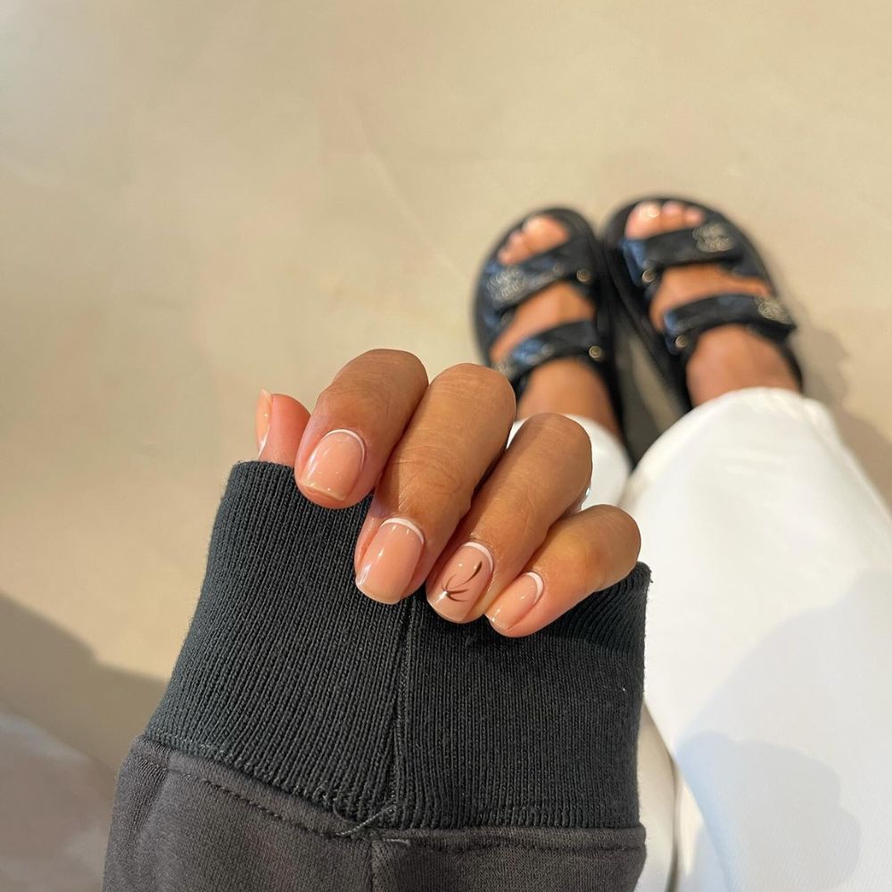 12 Elegant Quick Summer time Nail Concepts I am Reserving in For