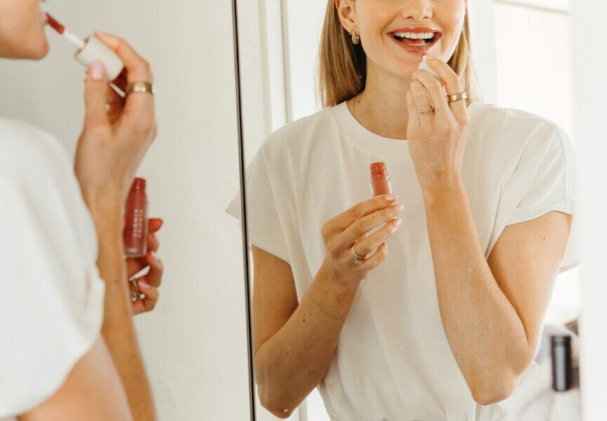 12 Finest French Pharmacy Skincare Merchandise, Examined and Reviewed