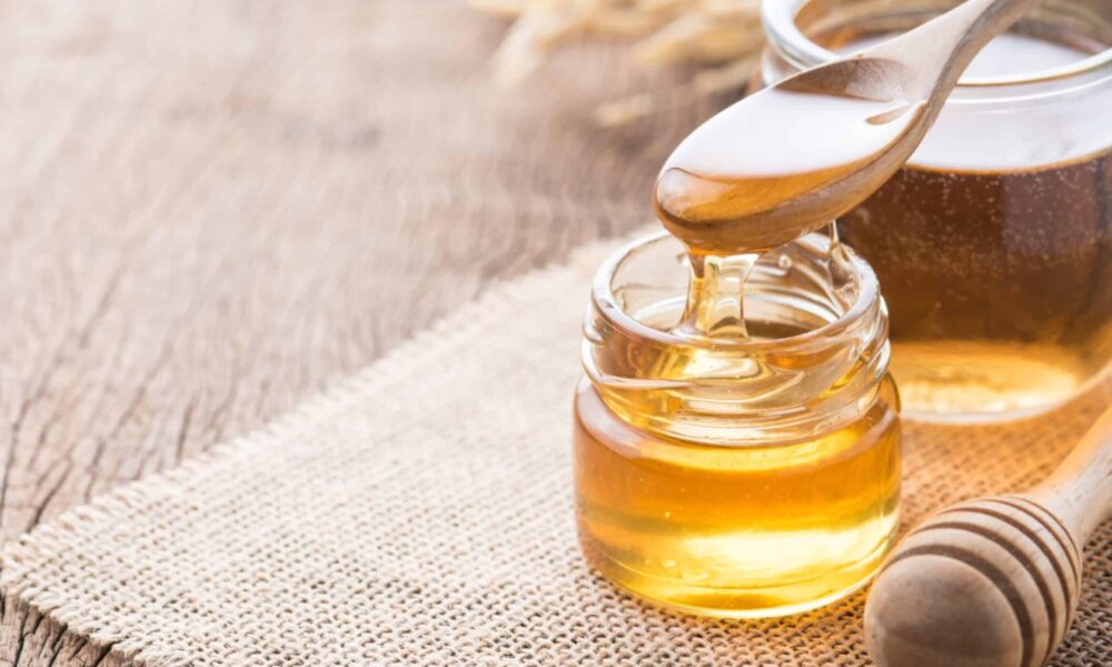 Is Honey and Salt a Good Pre-workout Hack?