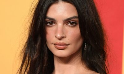 Emily Ratajkowski Simply Wore The Stringiest G-String Ever Strung