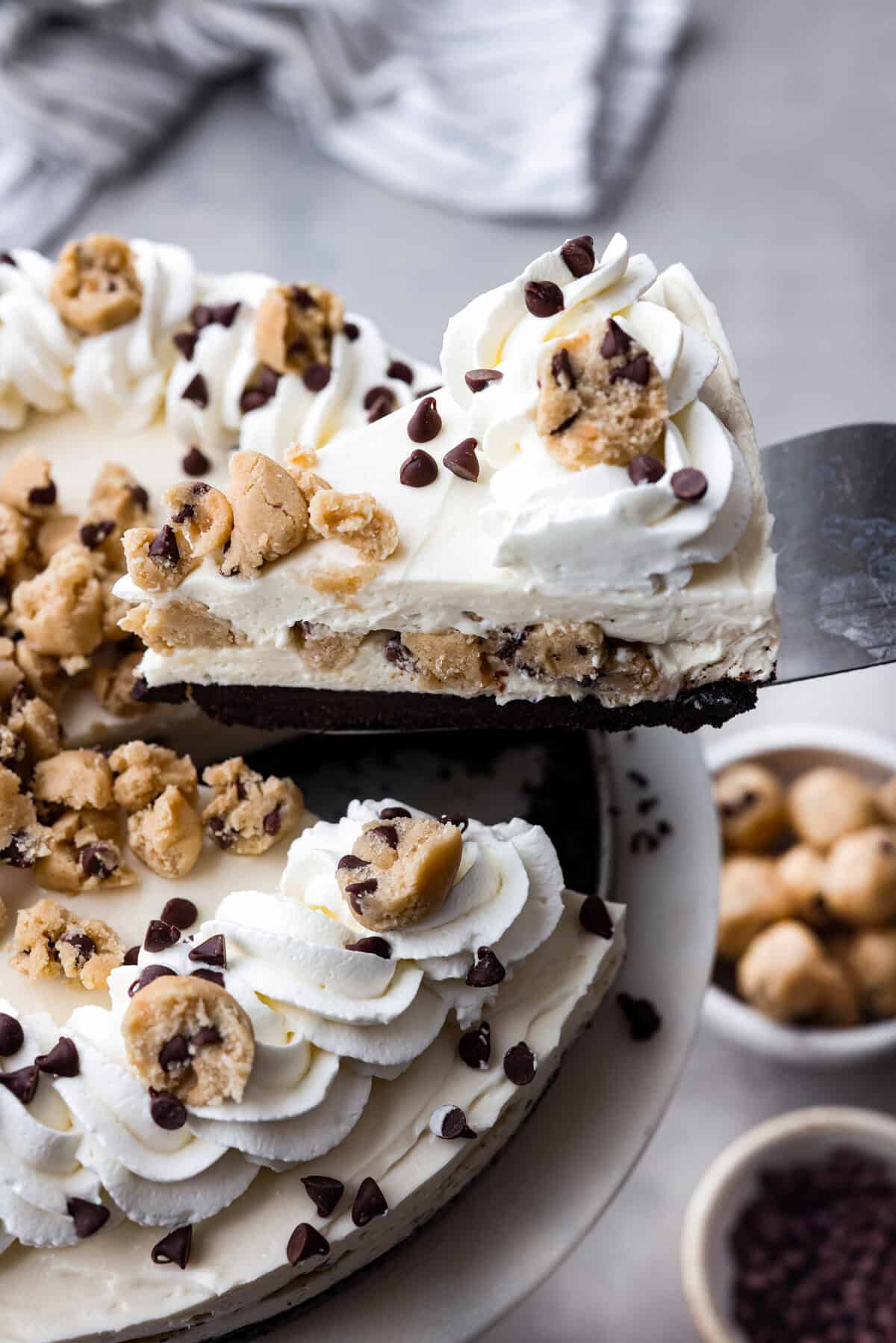 No-Bake Cookie Dough Cheesecake | The Recipe Critic No-Bake Cookie Dough Cheesecake | The Recipe Critic