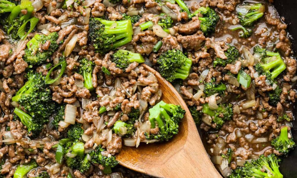 Floor Beef and Broccoli | The Recipe Critic