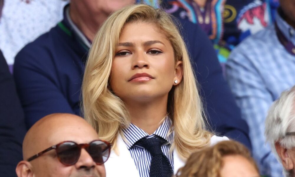 Zendaya Takes On London Sporting a Basic Trench Coat and ,420 Louis Vuitton Bag