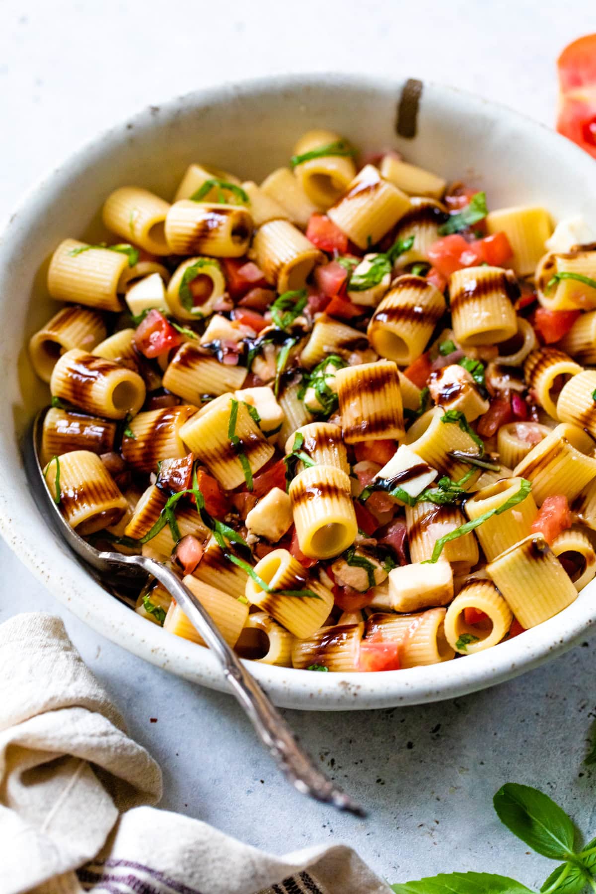 Bruschetta Pasta Salad – Skinnytaste Bruschetta Pasta Salad – Skinnytaste