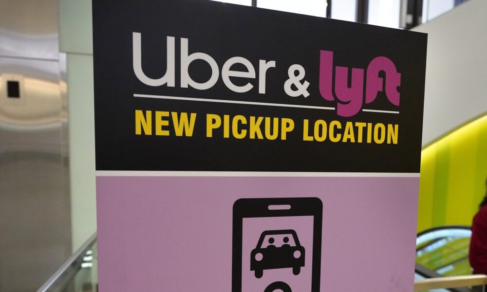 Uber & Lyft Increase Massachusetts Minimal Wage Pay To .50 