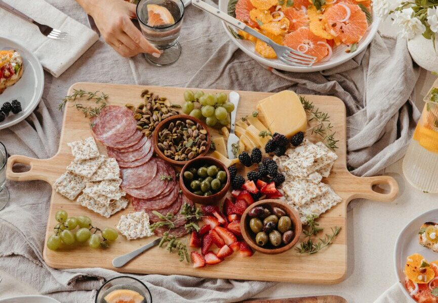 “Snacks for Dinner” Is My Summer season Menu Hack—Steal My Suggestions