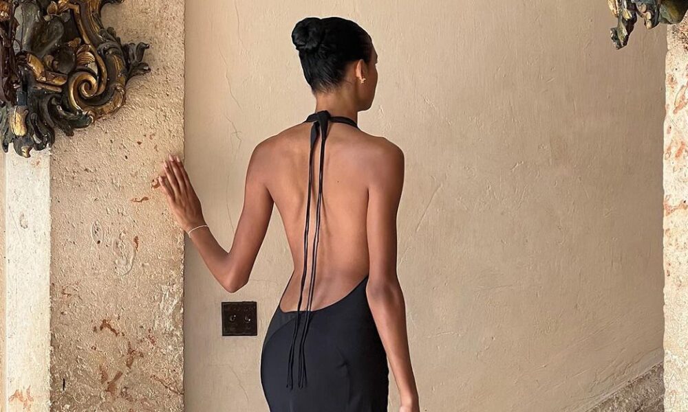 7 Reasonably priced Wedding ceremony Visitor Outfits That Are Costly-Wanting