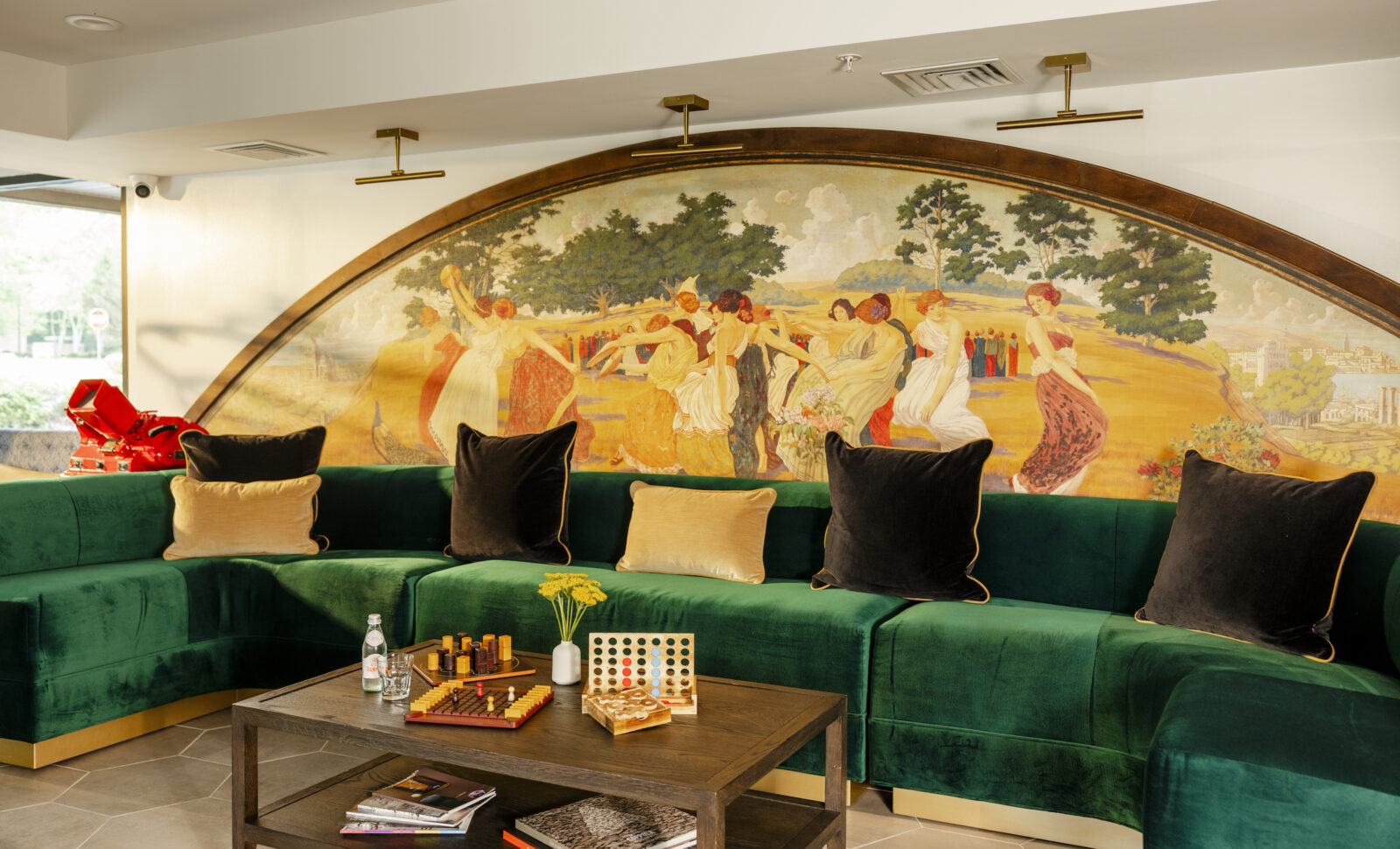 5 Issues to See at Francis Ford Coppola’s New All-Film Lodge in Georgia – Backyard & Gun
