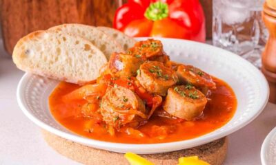 Sluggish Cooker Sausage and Peppers