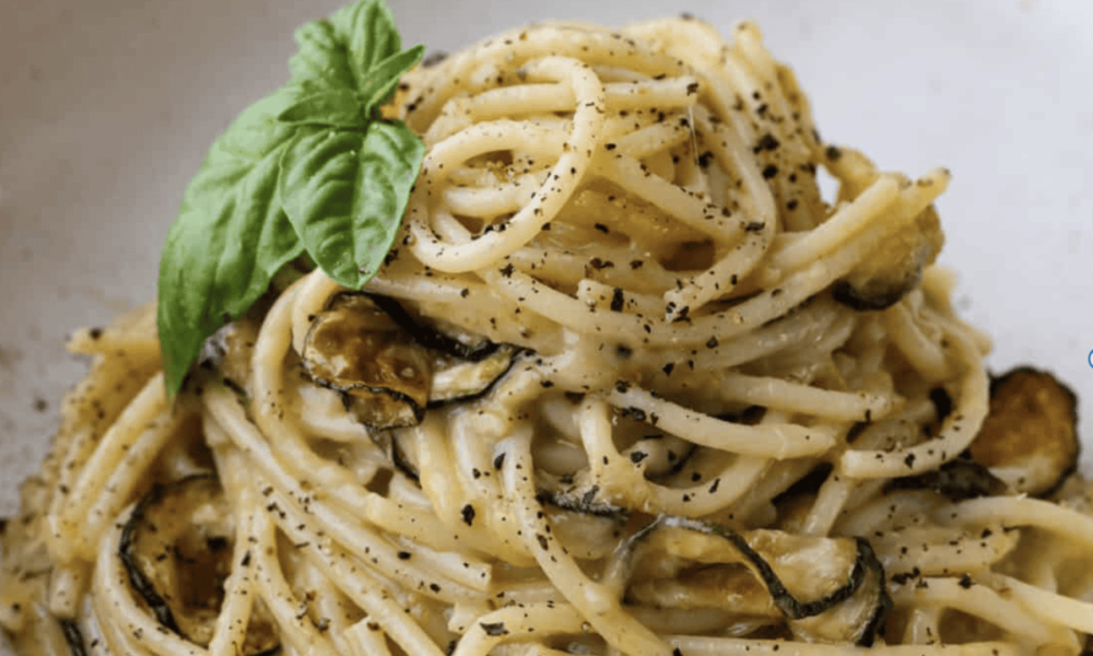 Spaghetti alla Nerano (Stanley Tucci Zucchini Pasta)