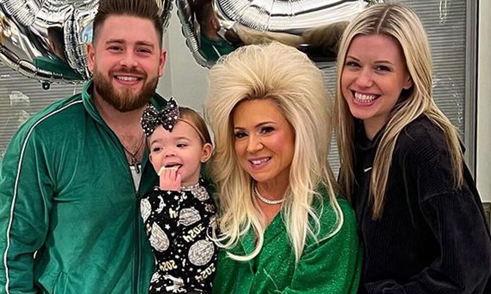 ‘Lengthy Island Medium’ Theresa Caputo Is Set to Be a Grandmother Once more