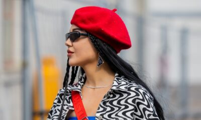12 Methods to Put on a Beret