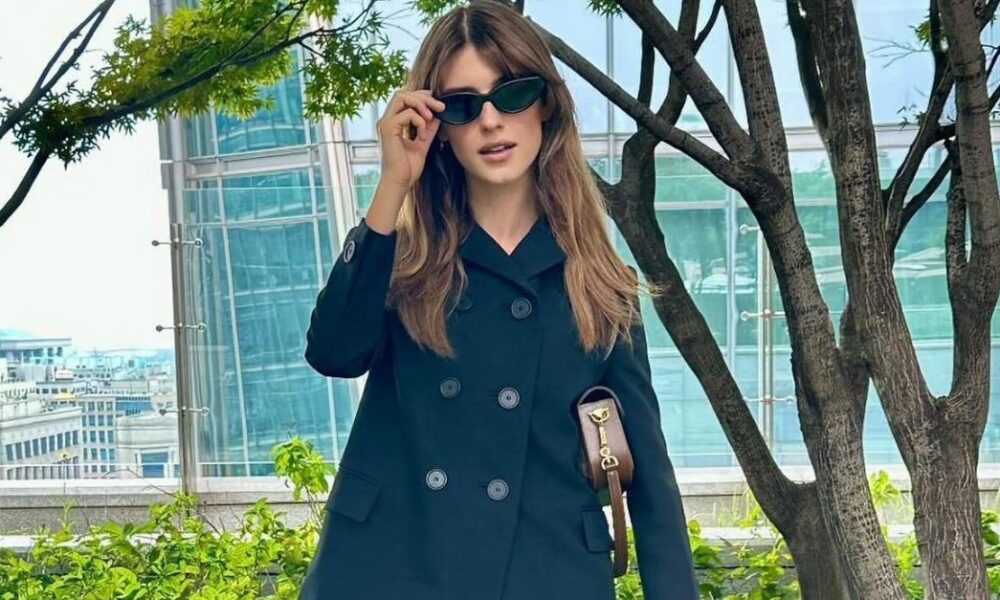 Daisy Edgar-Jones Wore the “Dated” Platform Idler Development—I am Into It