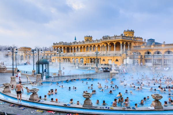 A information to Budapest’s thermal baths