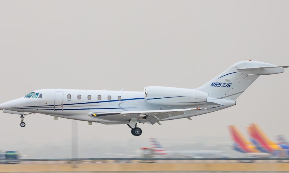 How briskly is the quickest aircraft on the planet?