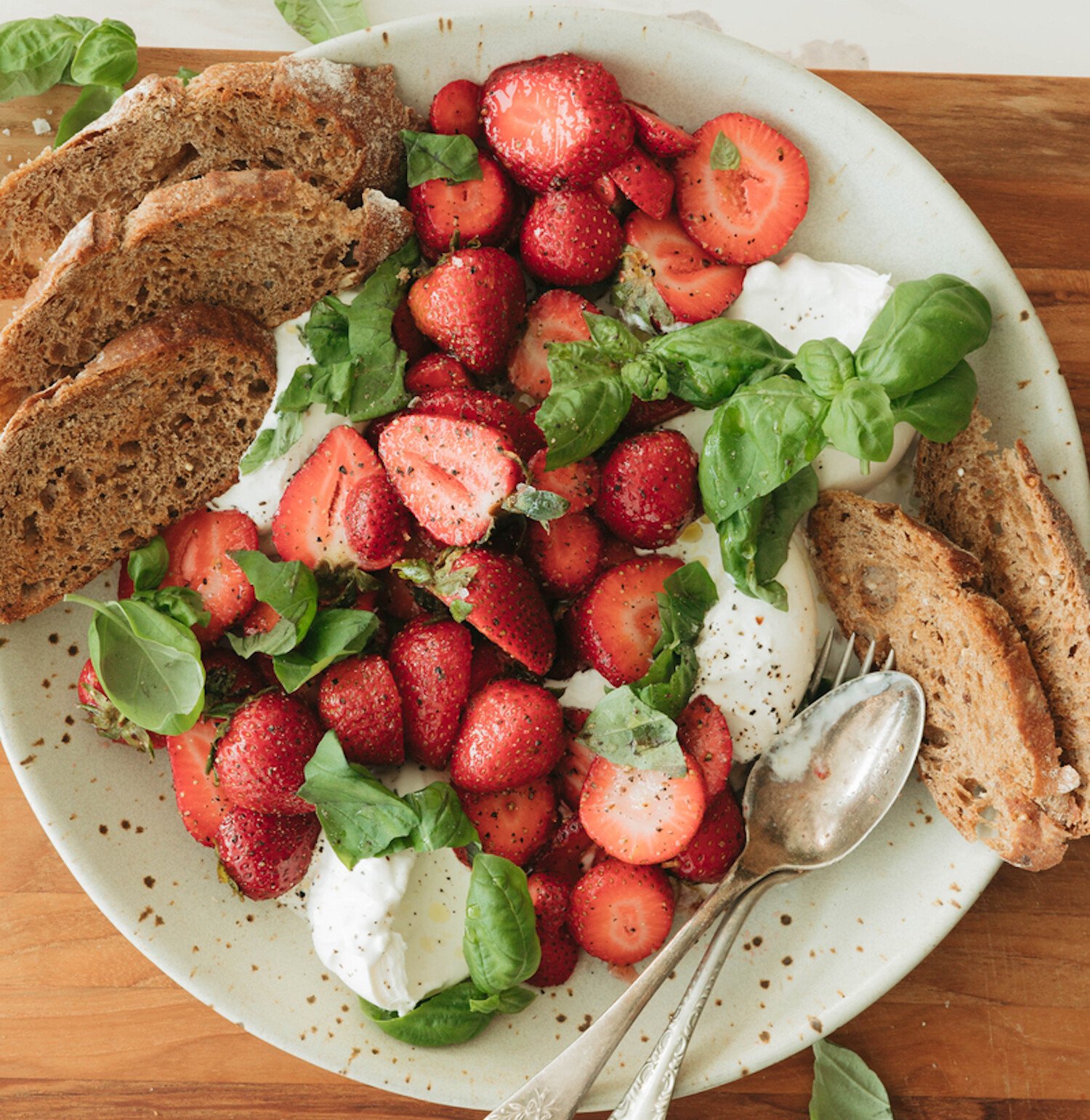 25 Burrata Recipes That Are As Mouthwatering As They Are Straightforward