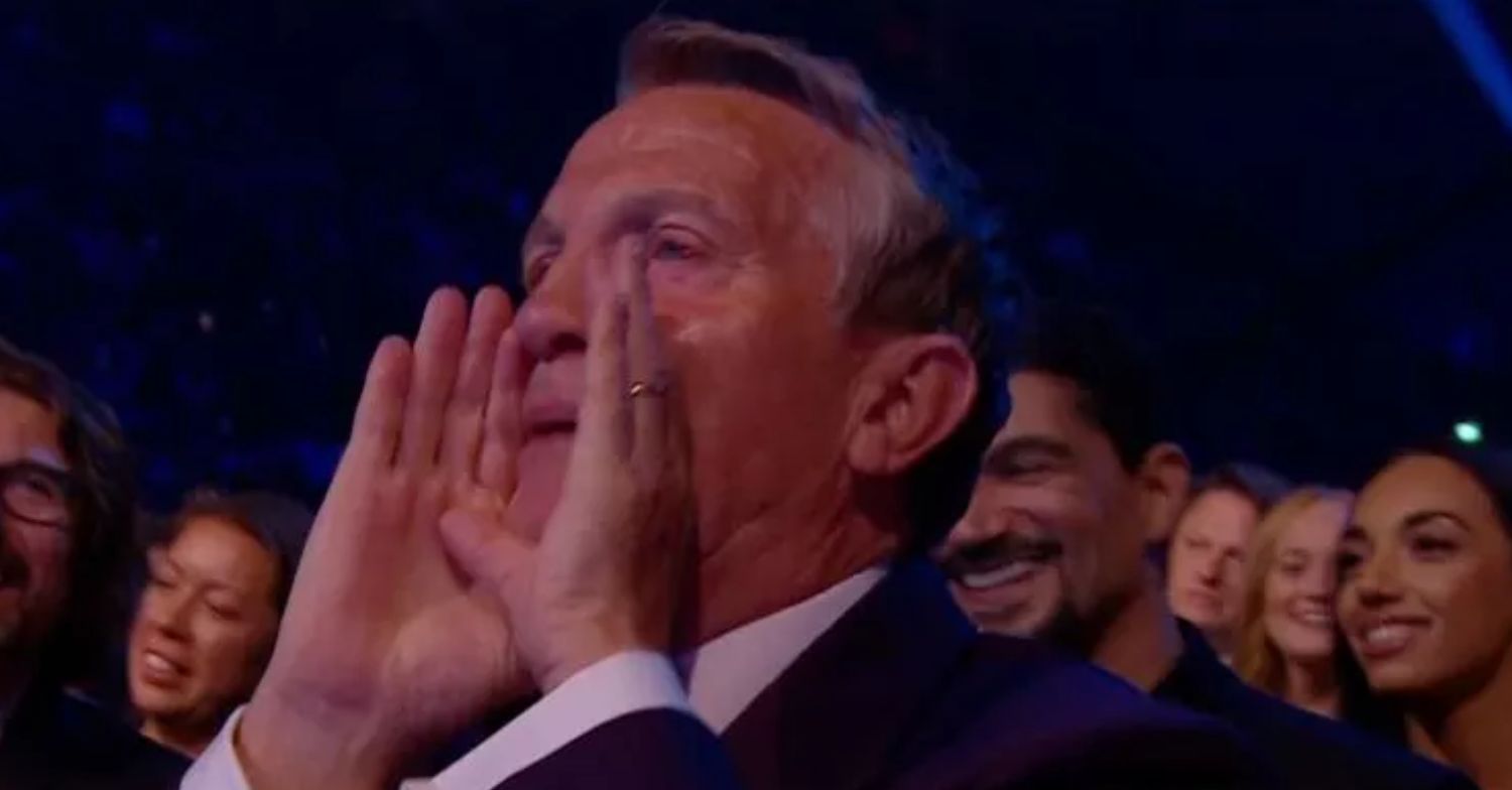 NTAs viewers ‘work out’ Bradley Walsh’s foul-mouthed response to Ant and Dec’s win NTAs viewers ‘work out’ Bradley Walsh’s foul-mouthed response to Ant and Dec’s win