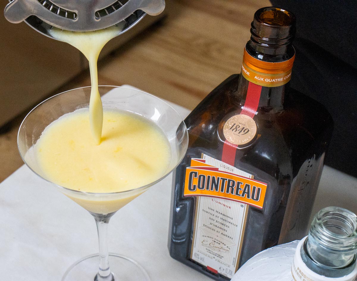 This Orange Creamsicle Cocktail Is for Grown-Ups Solely This Orange Creamsicle Cocktail Is for Grown-Ups Solely