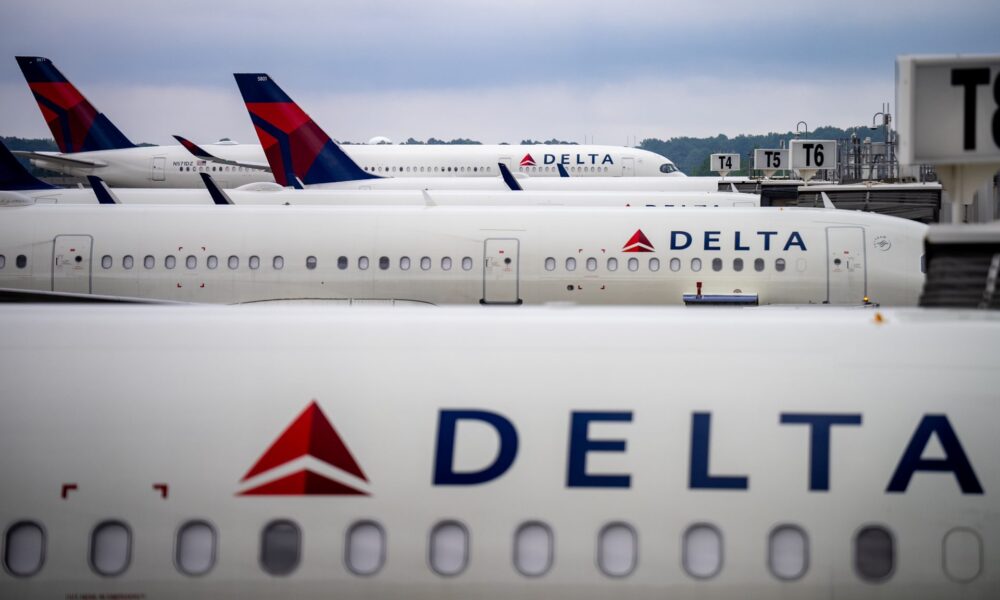 Video Reveals 2 Planes Colliding On Atlanta Airport Taxiway 