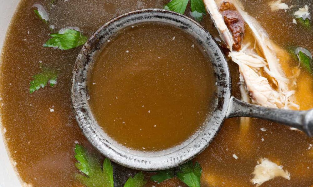 How To Make Do-it-yourself Bone Broth