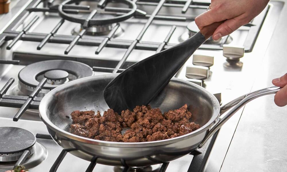This Viral Multifunction Instrument Scapes, Scoops, Stirs and Extra