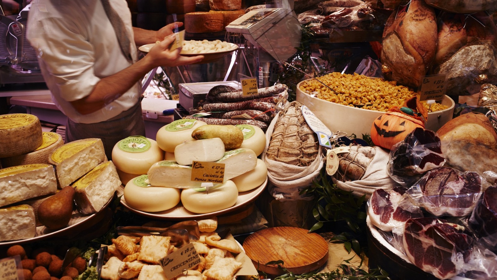 Eat Your Means Via This Underrated Metropolis In Italy With Some Of The World’s Finest Pasta