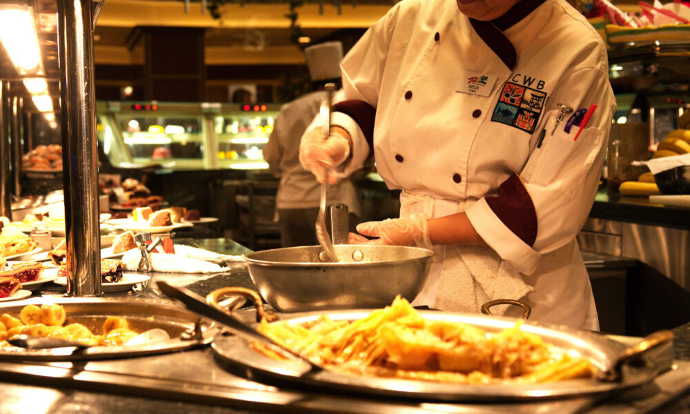 Pennsylvania’s Shady Maple Boasts The Largest Buffet In The U.S.