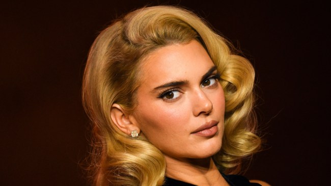 Kendall Jenner Is Again in Her Bob Haircut Period With This Winter Shade