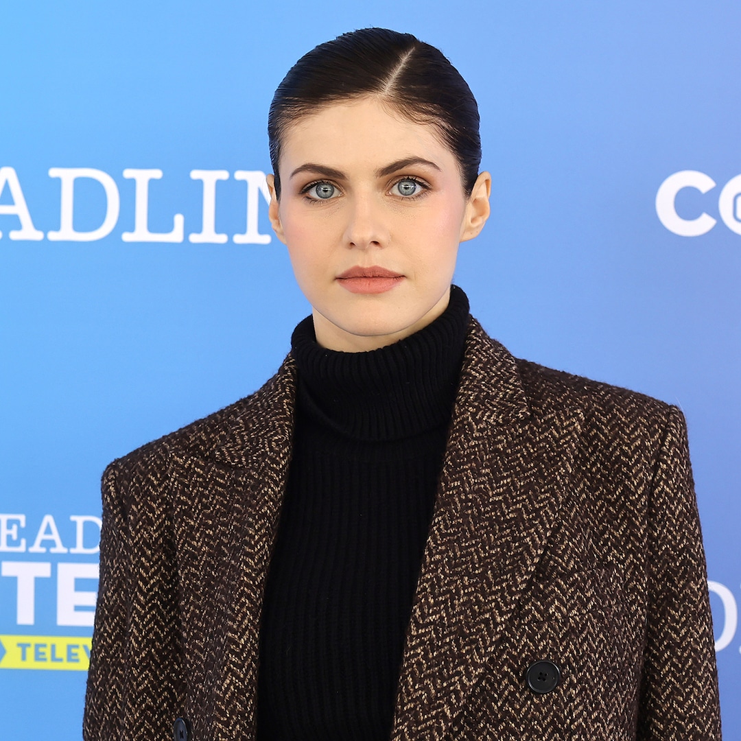 Alexandra Daddario Reveals Postpartum Physique 6 Days After Giving Beginning Alexandra Daddario Reveals Postpartum Physique 6 Days After Giving Beginning