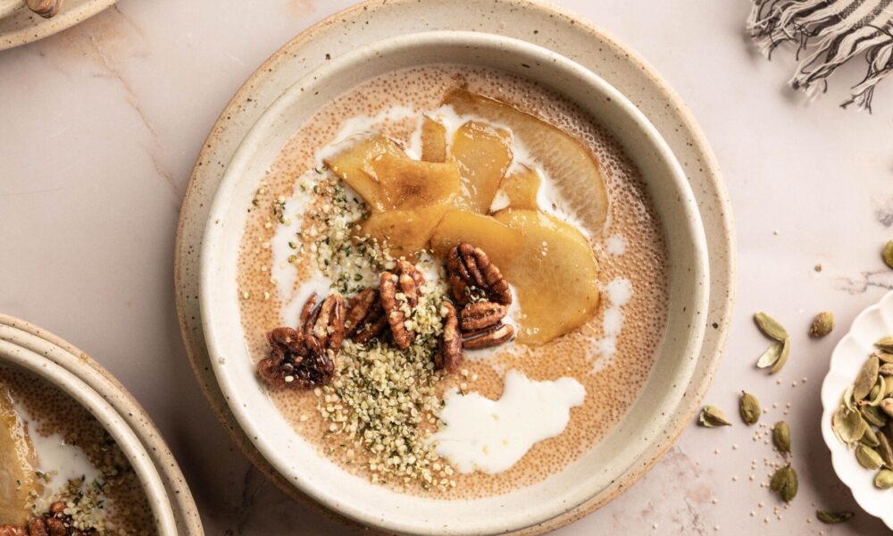 Breakfast Simply Received Cozier with this Spiced Pear Oatmeal Recipe