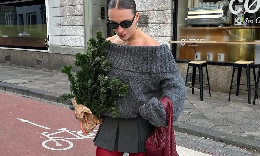 Trend Individuals In every single place Are Carrying Winter’s #1 Tights Development