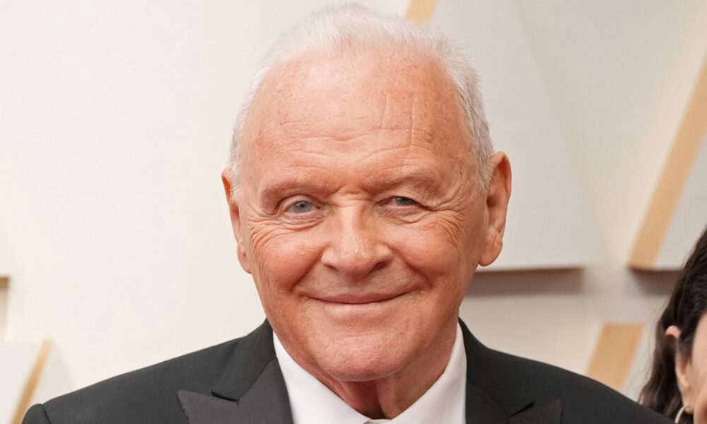 Anthony Hopkins Marks 49 Years of Sobriety Simply 2 Days Forward of His 87th Birthday