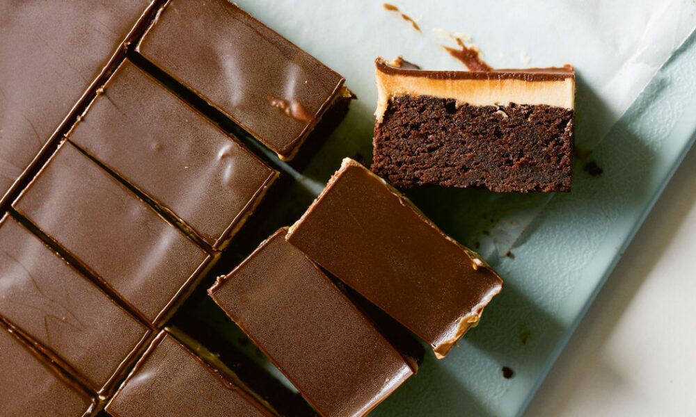 Bourbon Biscoff Brownies Recipe – PureWow
