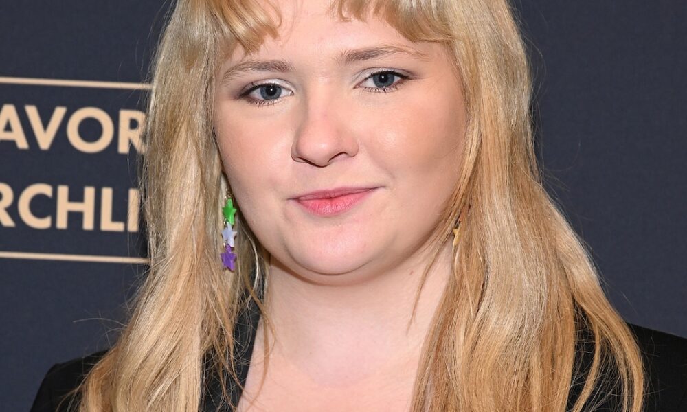 Abigail Breslin Slams Crucifying” of Ladies Amid Blake Full of life’s Submitting