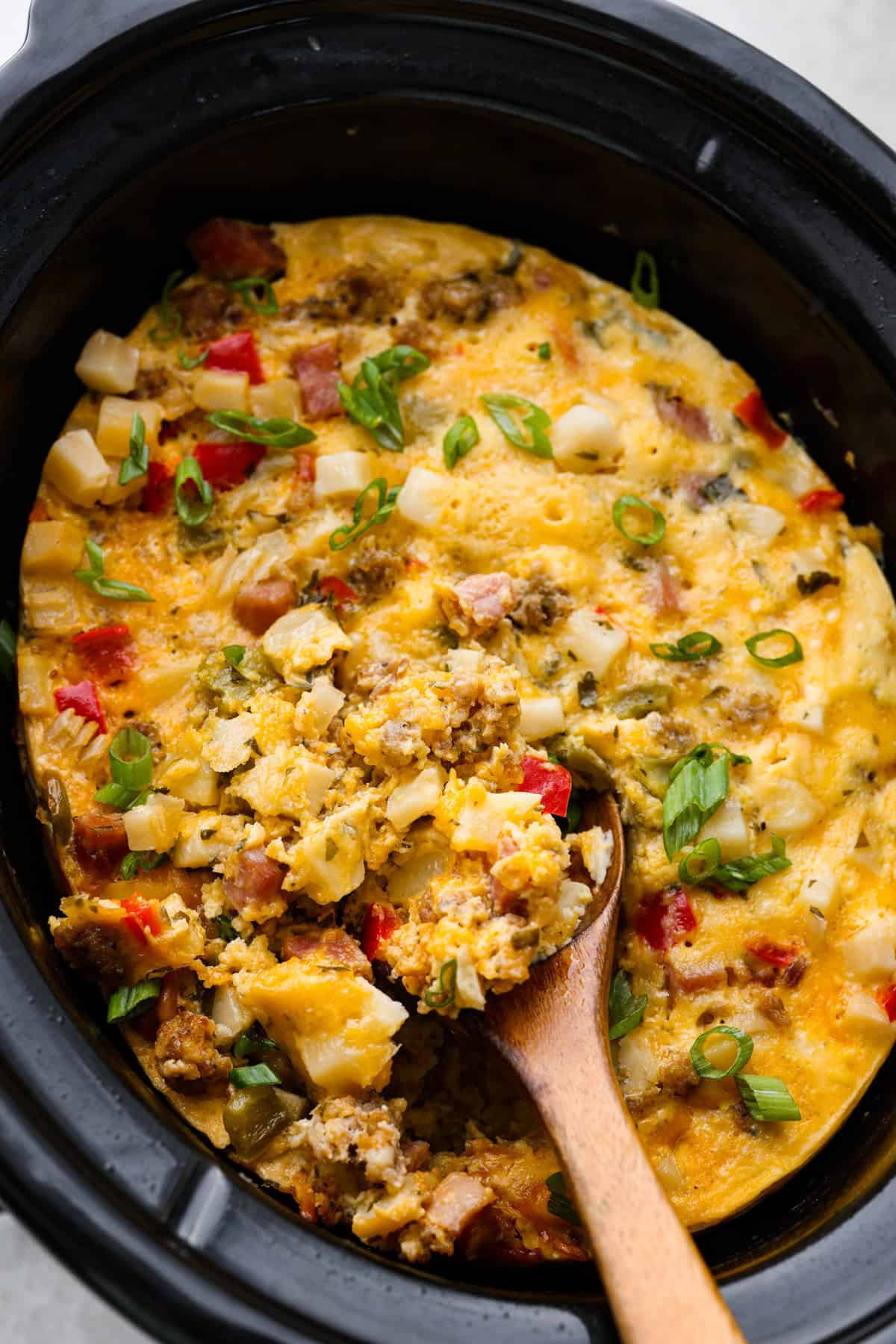 Sluggish Cooker Breakfast Casserole | The Recipe Critic