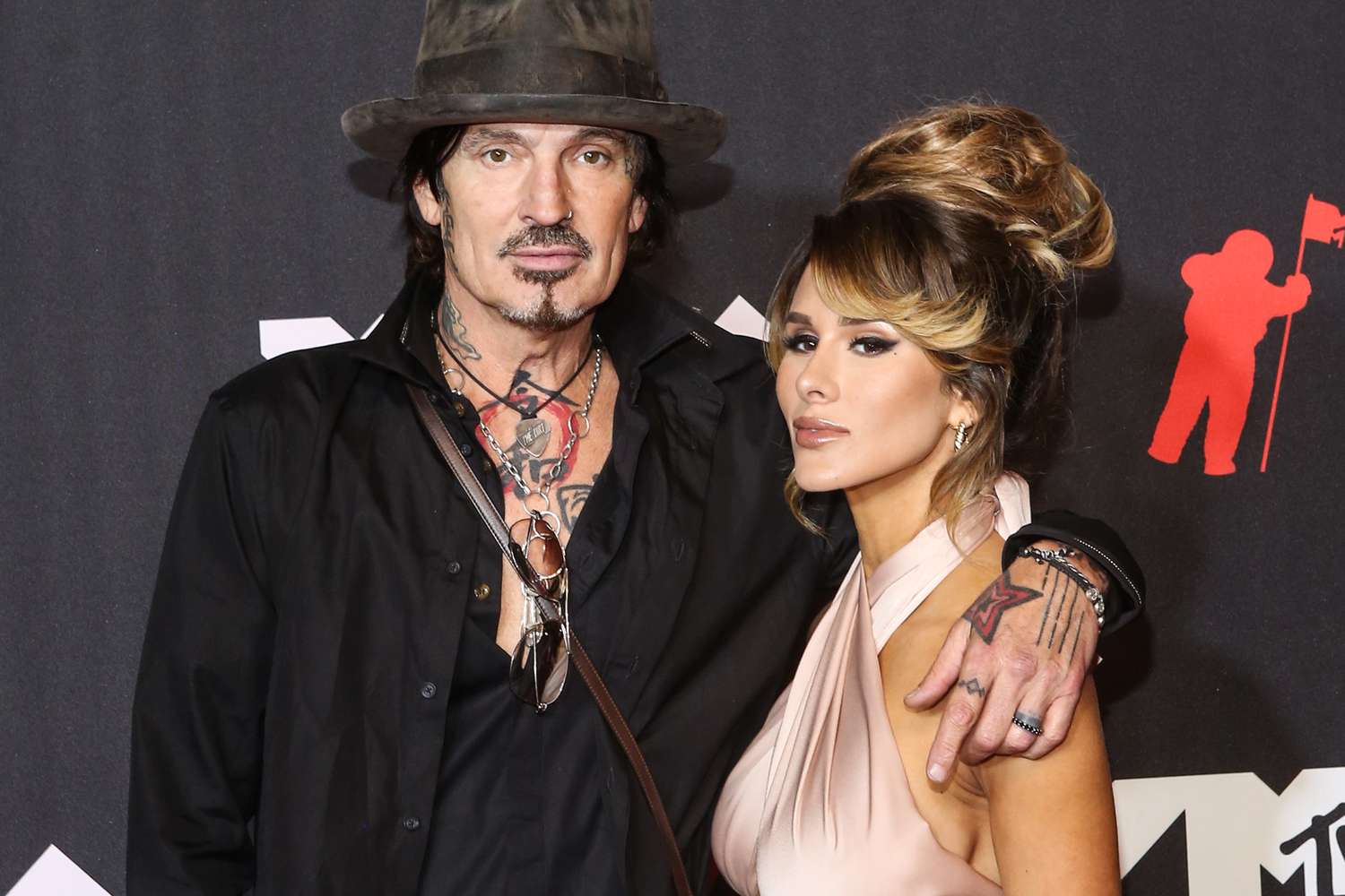Brittany Furlan Says Husband Tommy Lee Solely Showers ‘As soon as a Week’ Brittany Furlan Says Husband Tommy Lee Solely Showers ‘As soon as a Week’
