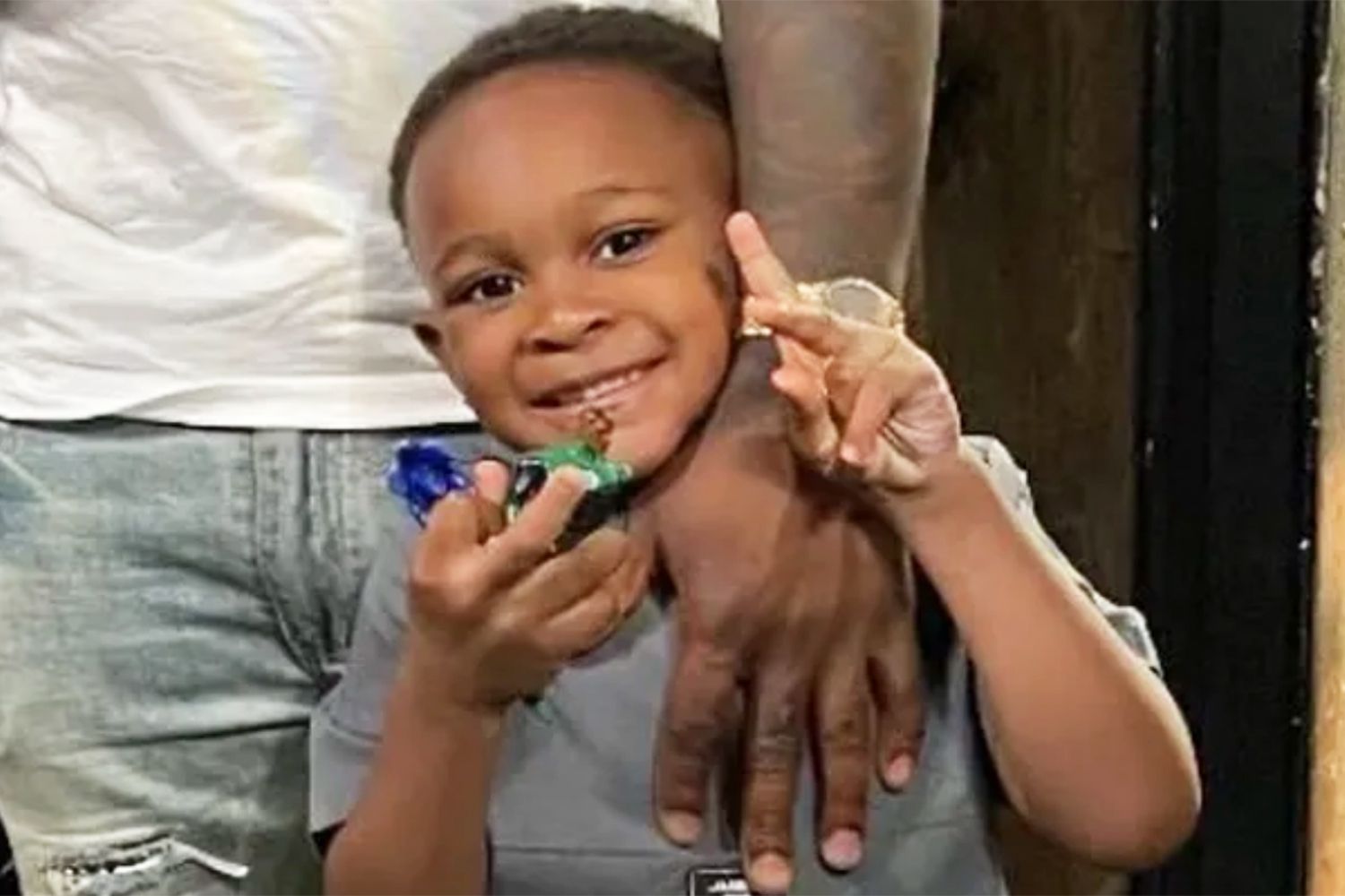 Boy, 4, Killed, Allegedly After Asking Dad to Go away Throughout Christmas Eve Argument with Mother