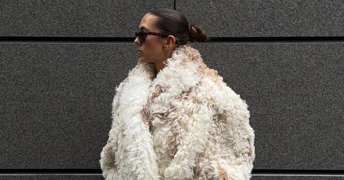 Scandi Ladies are All About These 6 Minimalist Coat Traits This Winter Scandi Ladies are All About These 6 Minimalist Coat Traits This Winter
