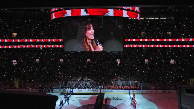Chantal Kreviazuk modifications O Canada lyrics at hockey recreation towards U.S. to protest Trump