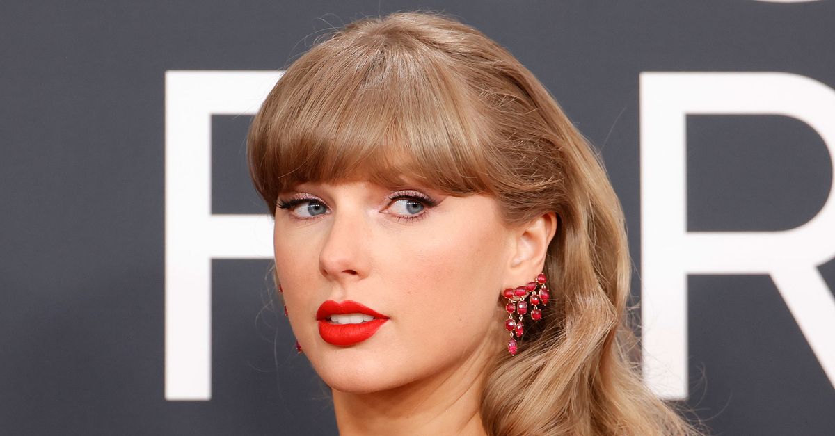 Taylor Swift Wore an Elegant Jacket Development to the Tremendous Bowl