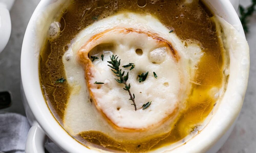 French Onion Hen Soup | Excessive-Protein Dinner Concept